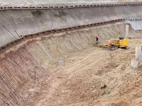 隆德基坑边坡加固